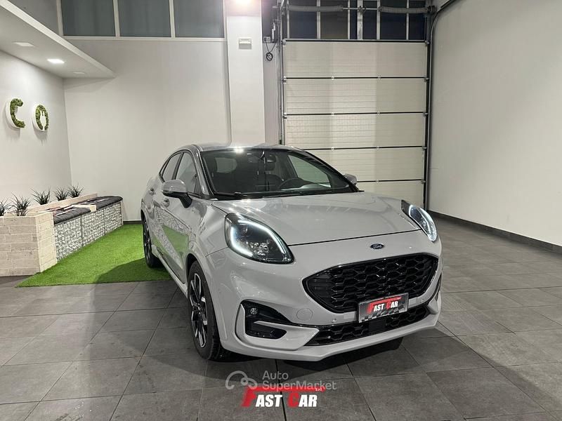 Usata Ford Puma ST-Line 124 CV (91 kW) 2020 Grigio SUV