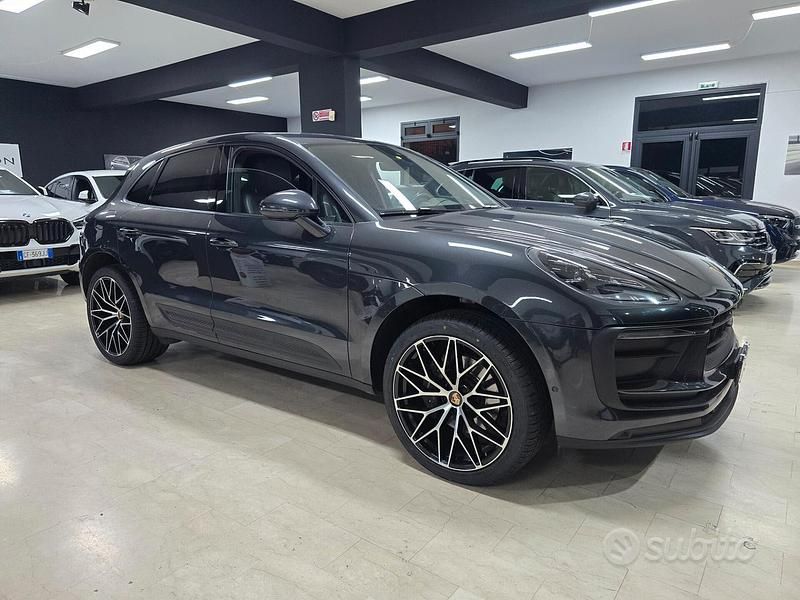 Usata Porsche Macan 265 CV (194 kW) 2021 Grigio SUV