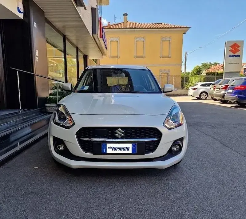 Usata Suzuki Swift 83 CV (61 kW) 2023 Other Utilitaria