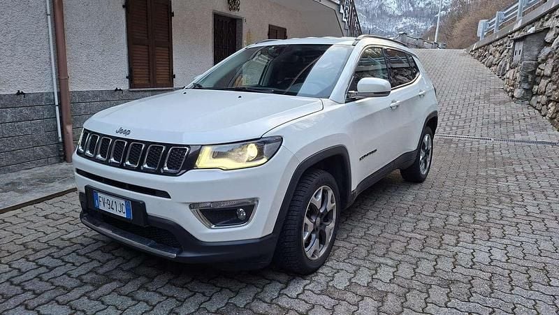 Usata Jeep Compass Limited 140 CV (102 kW) 2019 Bianco SUV