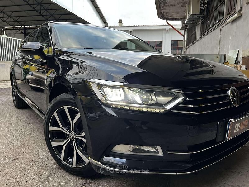 Usata VW Passat Highline 150 CV (110 kW) 2016 Nero Station wagon