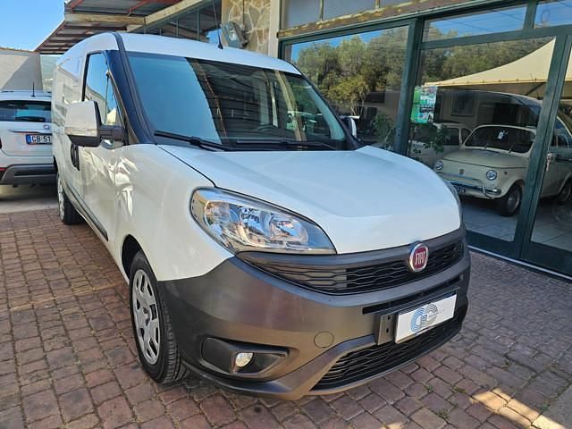 Usata Fiat Doblò 95 CV (69 kW) 2018 Bianco Monovolume