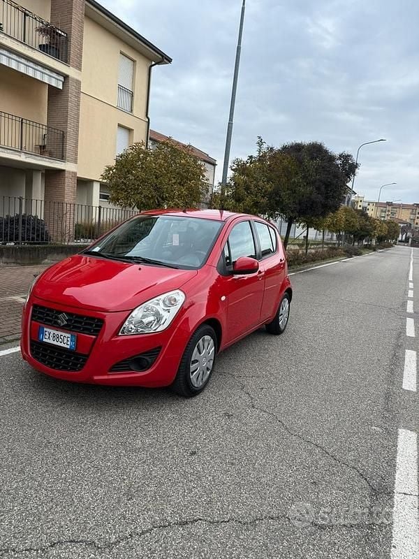 Usata Suzuki Splash GL 68 CV (50 kW) 2014 Rosso Utilitaria