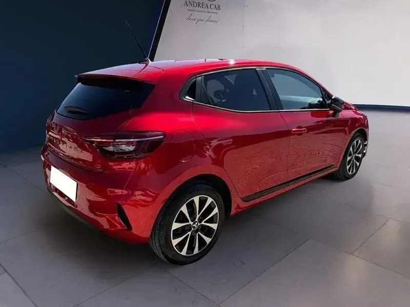Usata Mitsubishi Colt Invite 66 CV (48 kW) 2024 Rosso Utilitaria