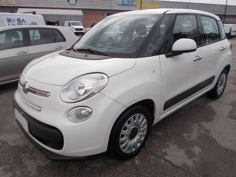Usata Fiat 500L Pop Star 95 CV (69 kW) 2013 Bianco Monovolume