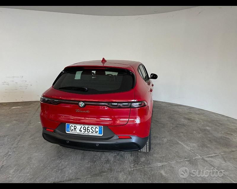 Usata Alfa Romeo Tonale Sprint 131 CV (96 kW) 2023 Rosso SUV