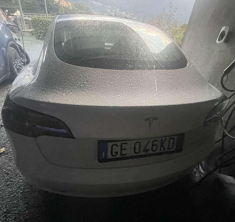 Usata Tesla Model 3 152 kW (208 CV) 2021 Bianco Berlina
