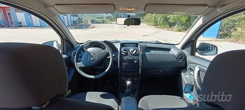 Usata Dacia Duster 110 CV (80 kW) 2015 Bianco SUV