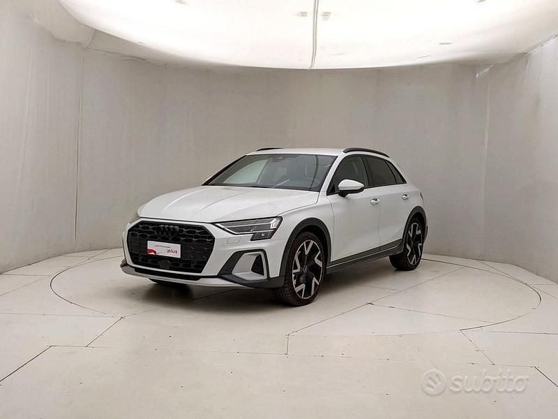 Usata Audi A3 Comfort 150 CV (110 kW) 2025 Bianco Berlina