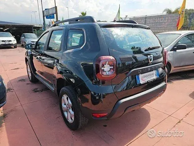 Usata Dacia Duster 120 CV (88 kW) 2019 Grigio SUV