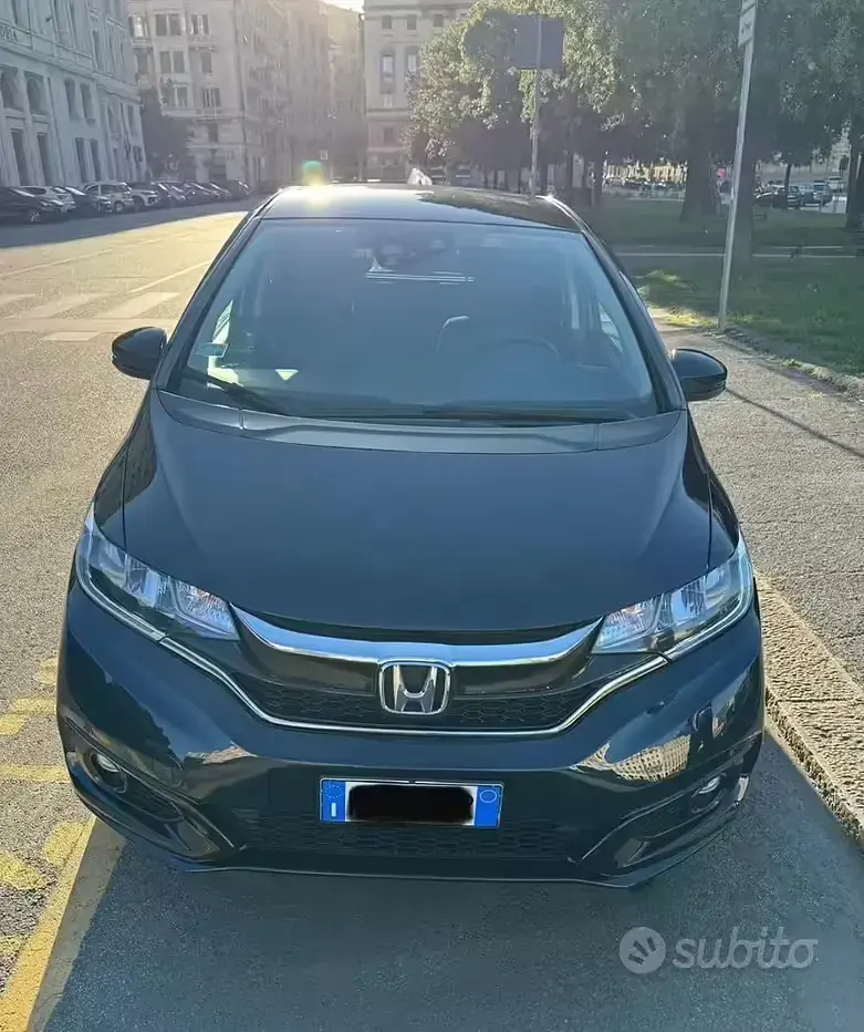 Usata Honda Jazz Elegance 102 CV (75 kW) 2020 Bluazzurro Utilitaria