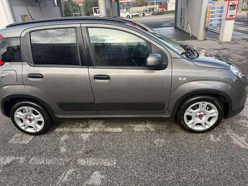 Usata Fiat Panda Lounge 86 CV (63 kW) 2024 Utilitaria