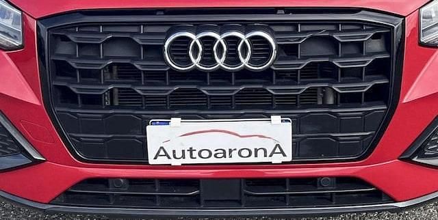 Usata Audi Q2 Advanced Plus 150 CV (110 kW) 2024 Rosso progressivo metallizzato SUV