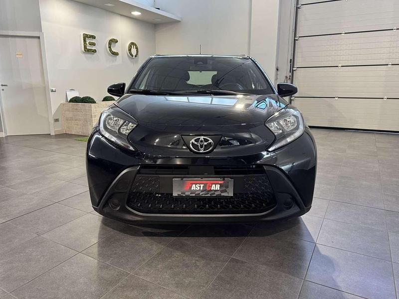 Usata Toyota Aygo X Active 72 CV (52 kW) 2025 Nero SUV