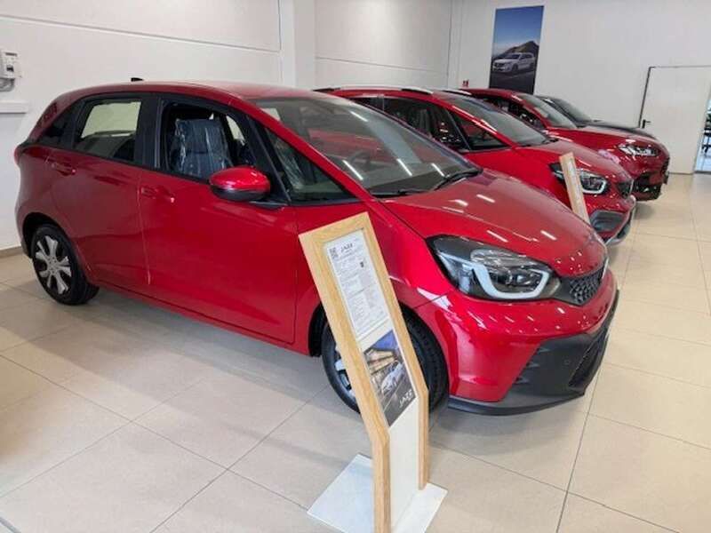 Nuova Honda Jazz Elegance 107 CV (78 kW) 2025 Rosso Utilitaria