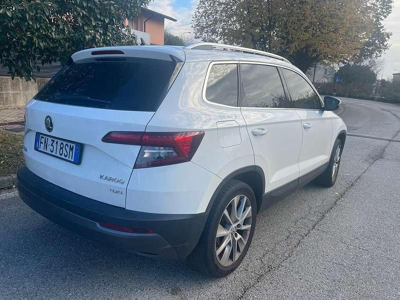 Usata Skoda Karoq Executive 150 CV (110 kW) 2018 Bianco SUV