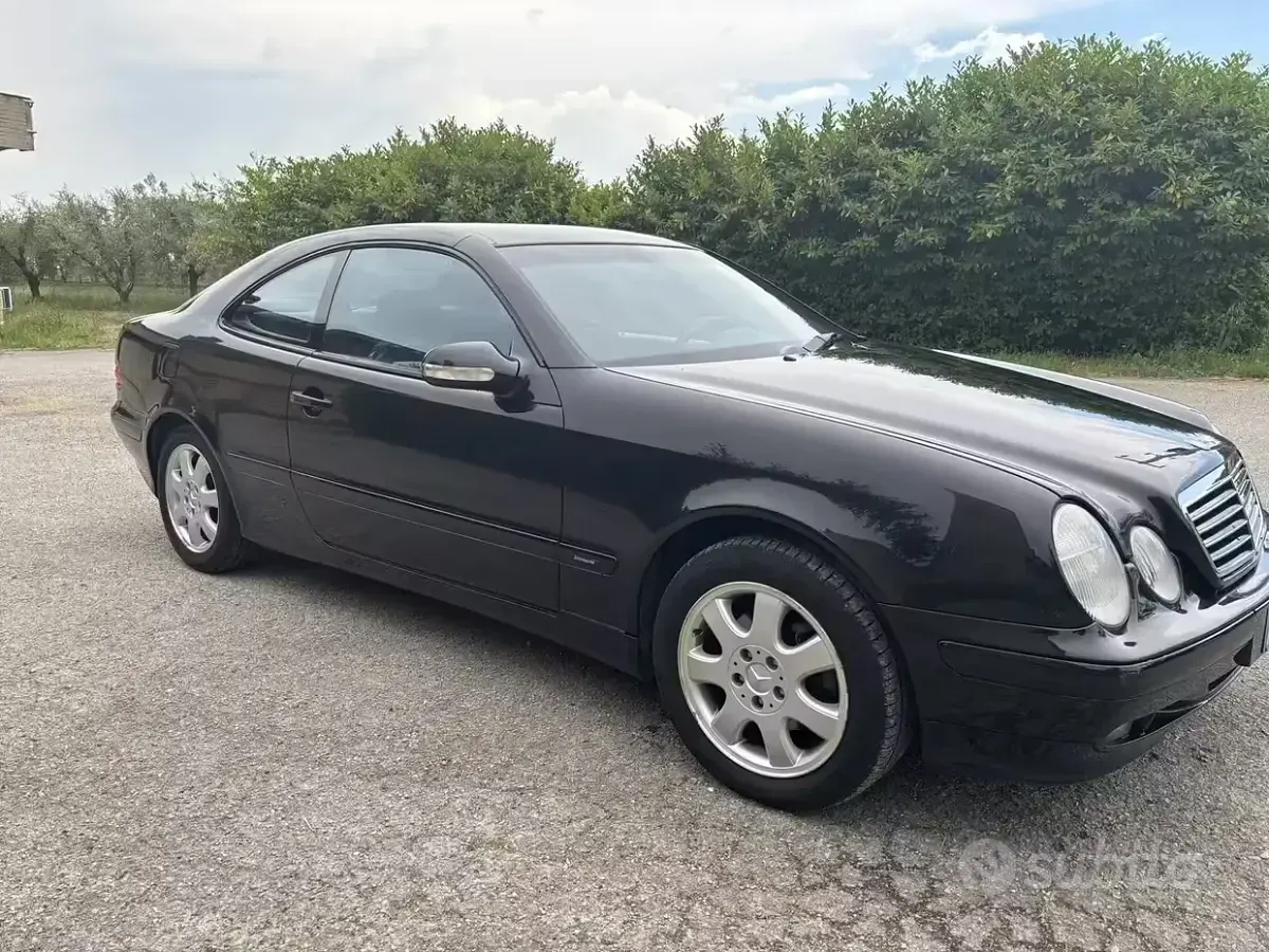 Usata Mercedes CLK200 192 CV (141 kW) 2003 Coupé