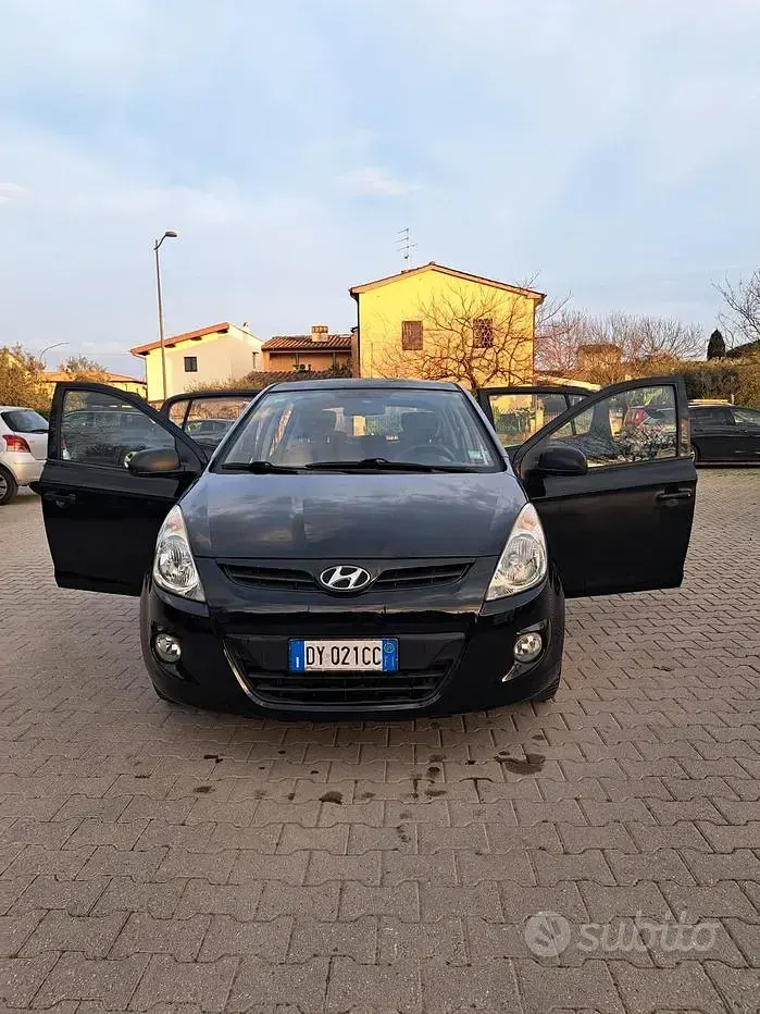 Usata Hyundai i20 78 CV (57 kW) 2009 Utilitaria