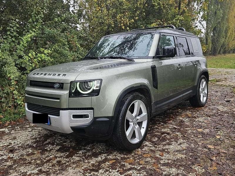 Usata Land Rover Defender First Edition 249 CV (183 kW) 2021 Verde SUV