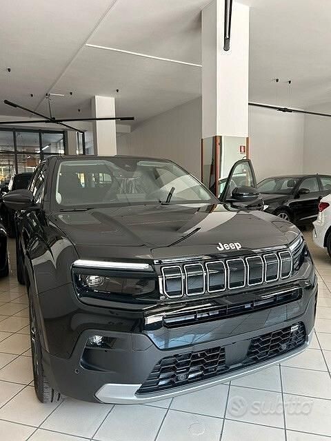 Usata Jeep Avenger Summit 101 CV (74 kW) 2024 Nero SUV