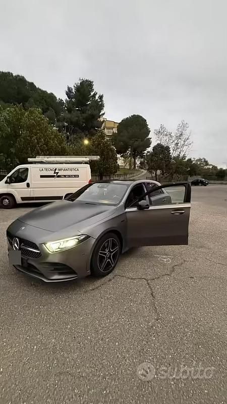 Usata Mercedes A250 2020 Grigio Station wagon