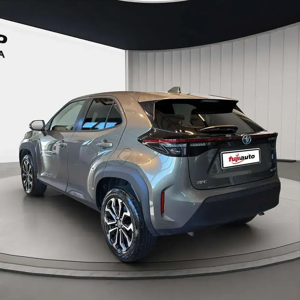 Usata Toyota Yaris Cross Trend 116 CV (85 kW) 2022 Oxide bronze SUV