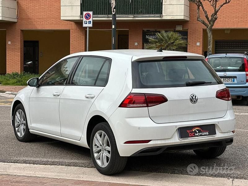 Usata VW Golf VII Sport 115 CV (84 kW) 2020 Bianco Berlina