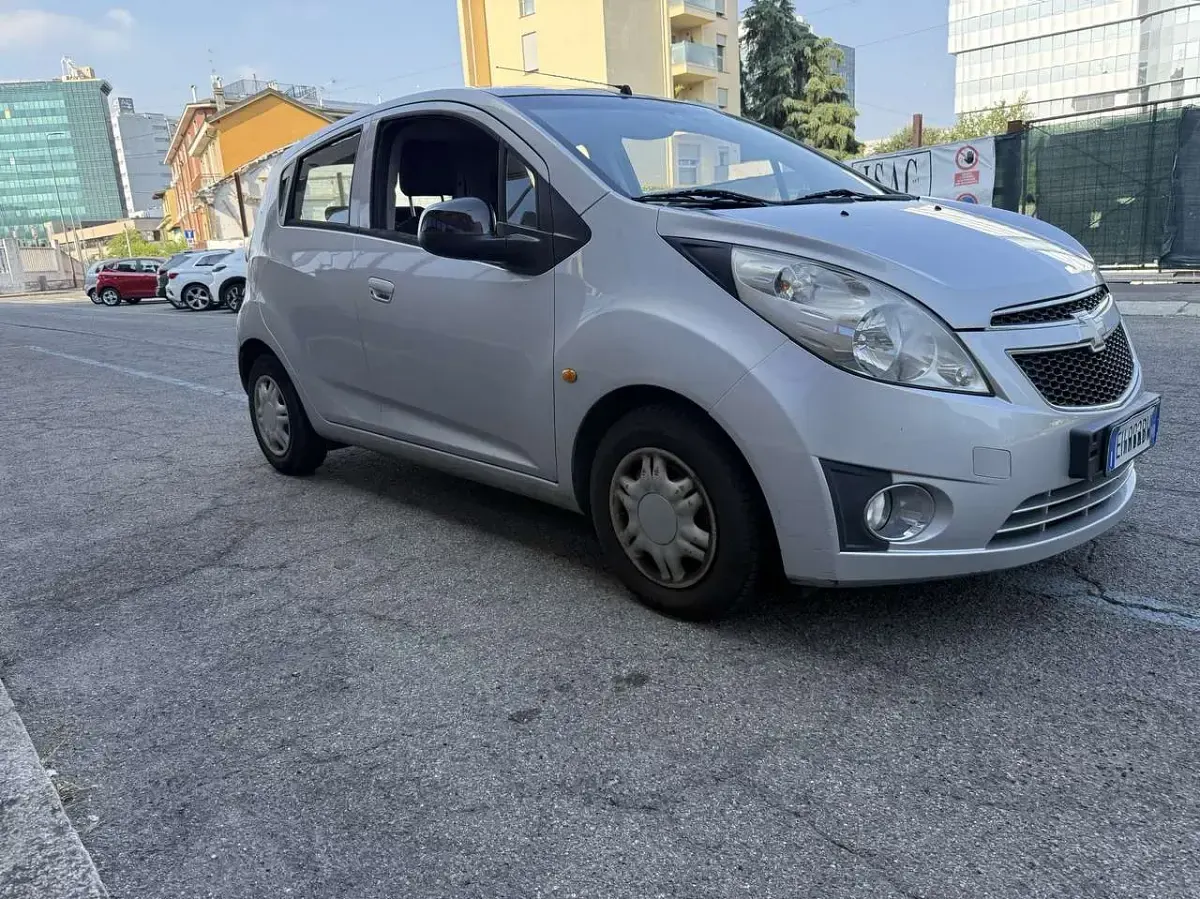 Usata Chevrolet Spark LS 68 CV (50 kW) 2011 Other Utilitaria