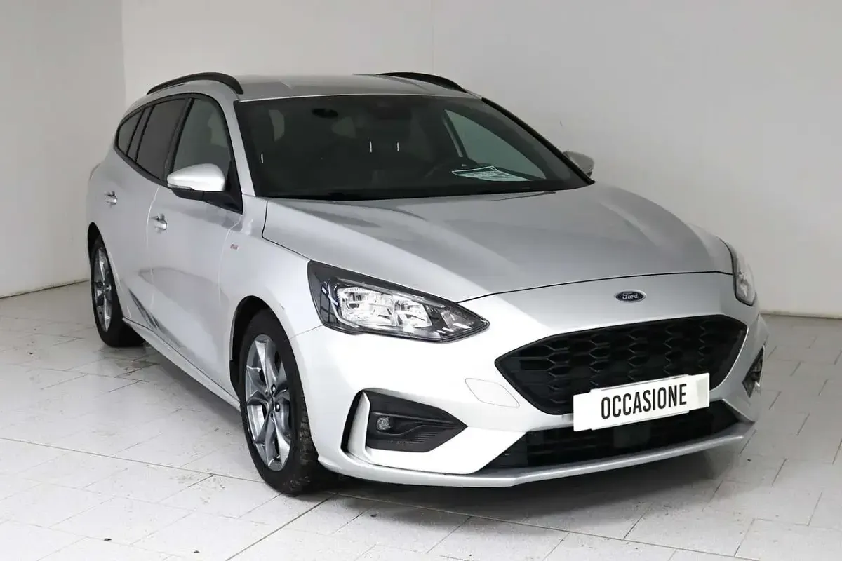 Begagnad Ford Focus ST-Line 163 HK (119 kW) 2020 Kombi