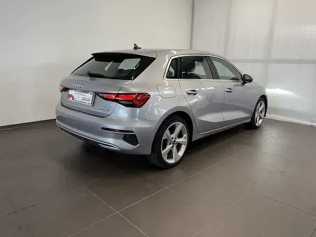 Usata Audi A3 Advanced Plus 150 CV (110 kW) 2021 Argento floret metallizzato Berlina