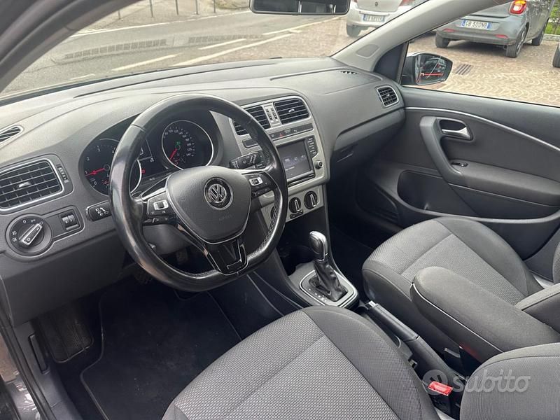 Usata VW Polo Highline 90 CV (66 kW) 2017 Grigio Berlina