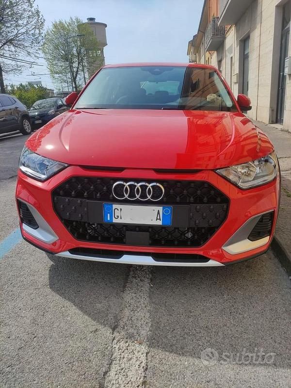 Usata Audi A1 95 CV (69 kW) 2023 Rosso SUV