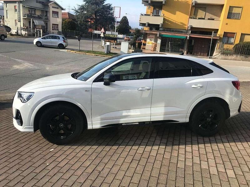 Usata Audi Q3 S-Line 150 CV (110 kW) 2023 Bianco SUV