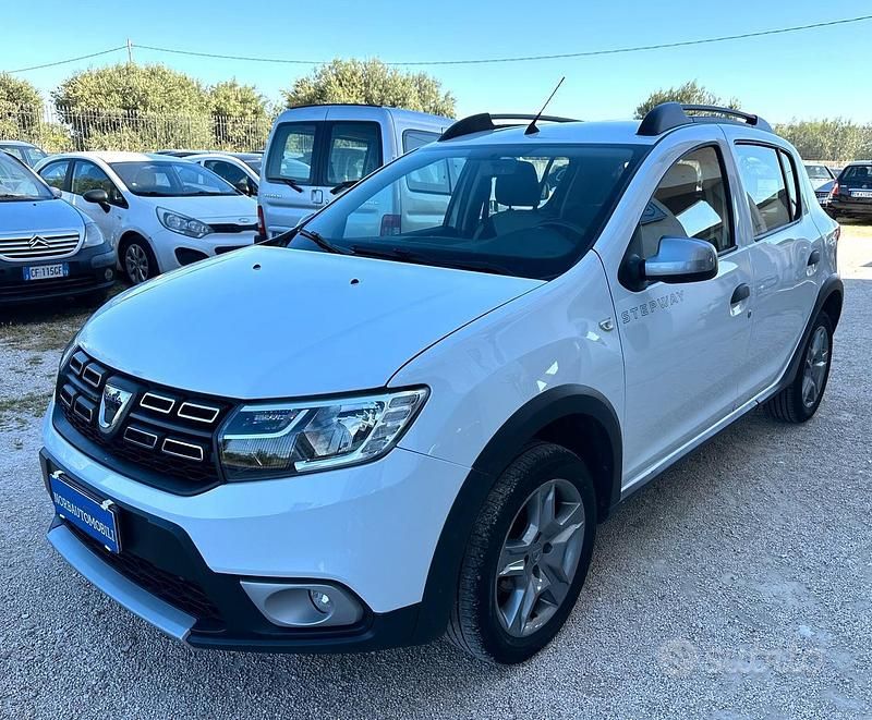 Usata Dacia Sandero Stepway 95 CV (69 kW) 2020 Bianco Berlina