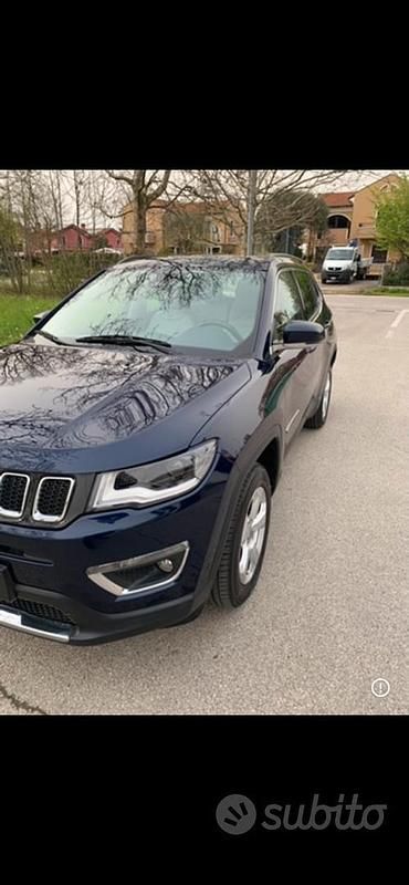 Blu Usata 2017 Jeep Compass SUV | 15.800 € (Buon prezzo) - Immagine 1/4