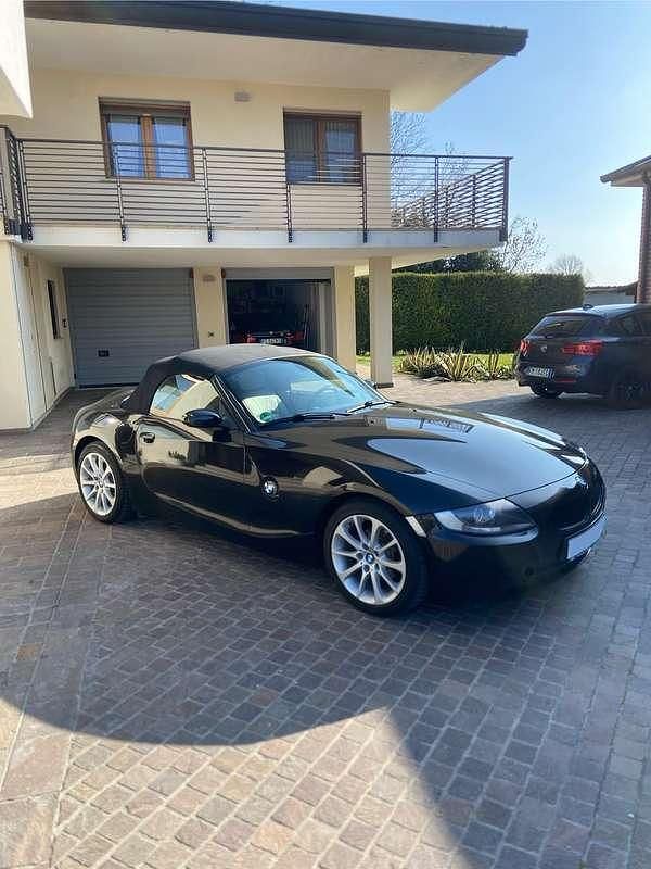 Usata BMW Z4 150 CV (110 kW) 2008 Nero Cabrio