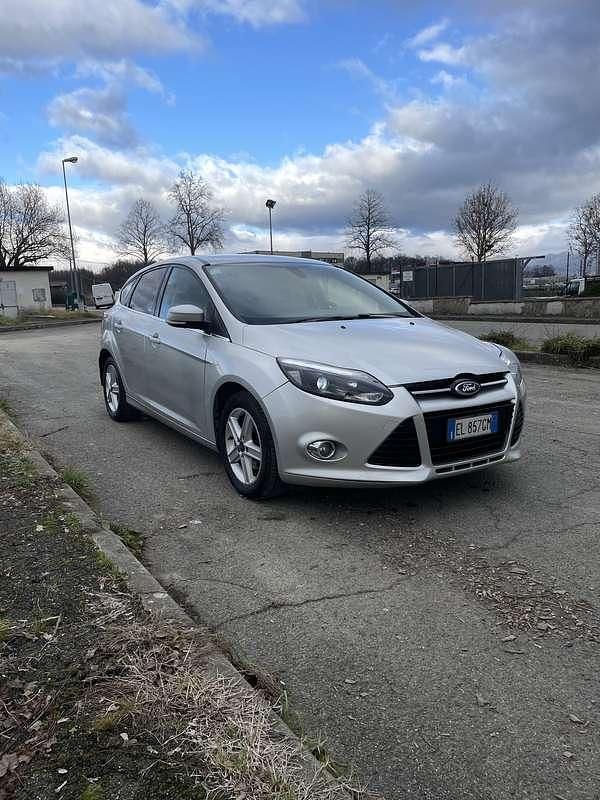 Usata Ford Focus Titanium 116 CV (85 kW) 2012 Grigio Berlina