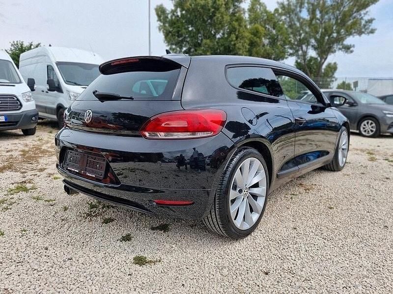 Begagnad VW Scirocco 211 HK (155 kW) 2011 Svart Sportkupé