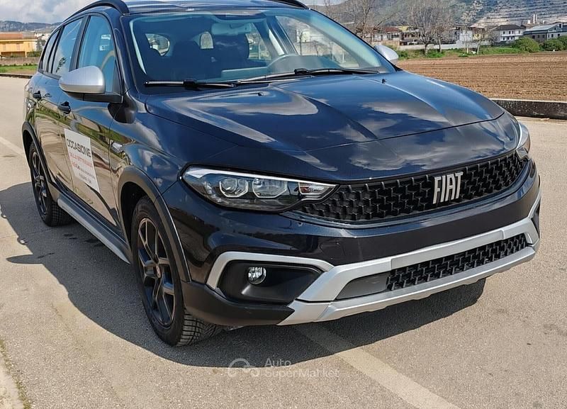 Usata Fiat Tipo Cross 131 CV (96 kW) 2023 Blu Station wagon