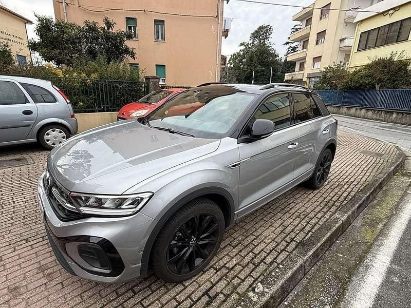 Usata VW T-Roc R-line 110 CV (80 kW) 2023 Grigio SUV