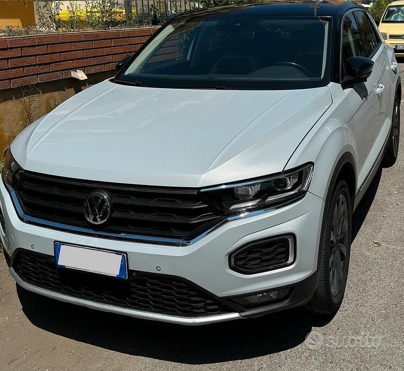 Usata VW T-Roc Business 116 CV (85 kW) 2019 Bianco SUV
