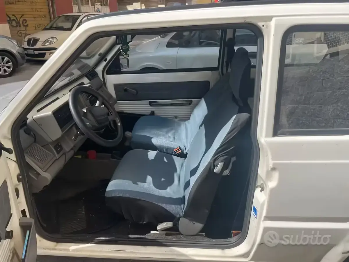 Usata Fiat Panda 54 CV (39 kW) 2001 Bianco Berlina