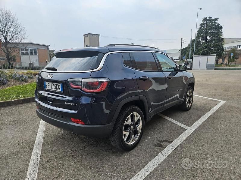 Usata Jeep Compass Limited 170 CV (125 kW) 2017 Blu/azzurro SUV