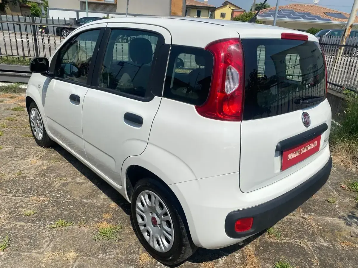 Usata Fiat Panda S 70 CV (51 kW) 2022 Bianco Utilitaria