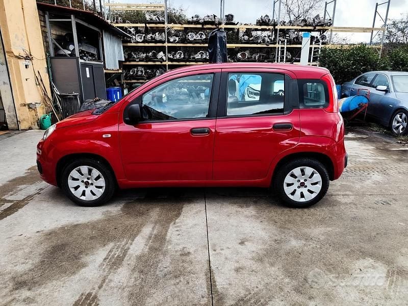 Usata Fiat Panda 2014 Rosso Utilitaria
