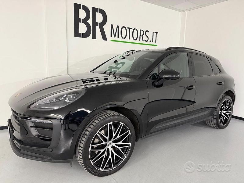 Nero Usata 2021 Porsche Macan SUV | 54.900 € (Buon prezzo) - Immagine 1/4