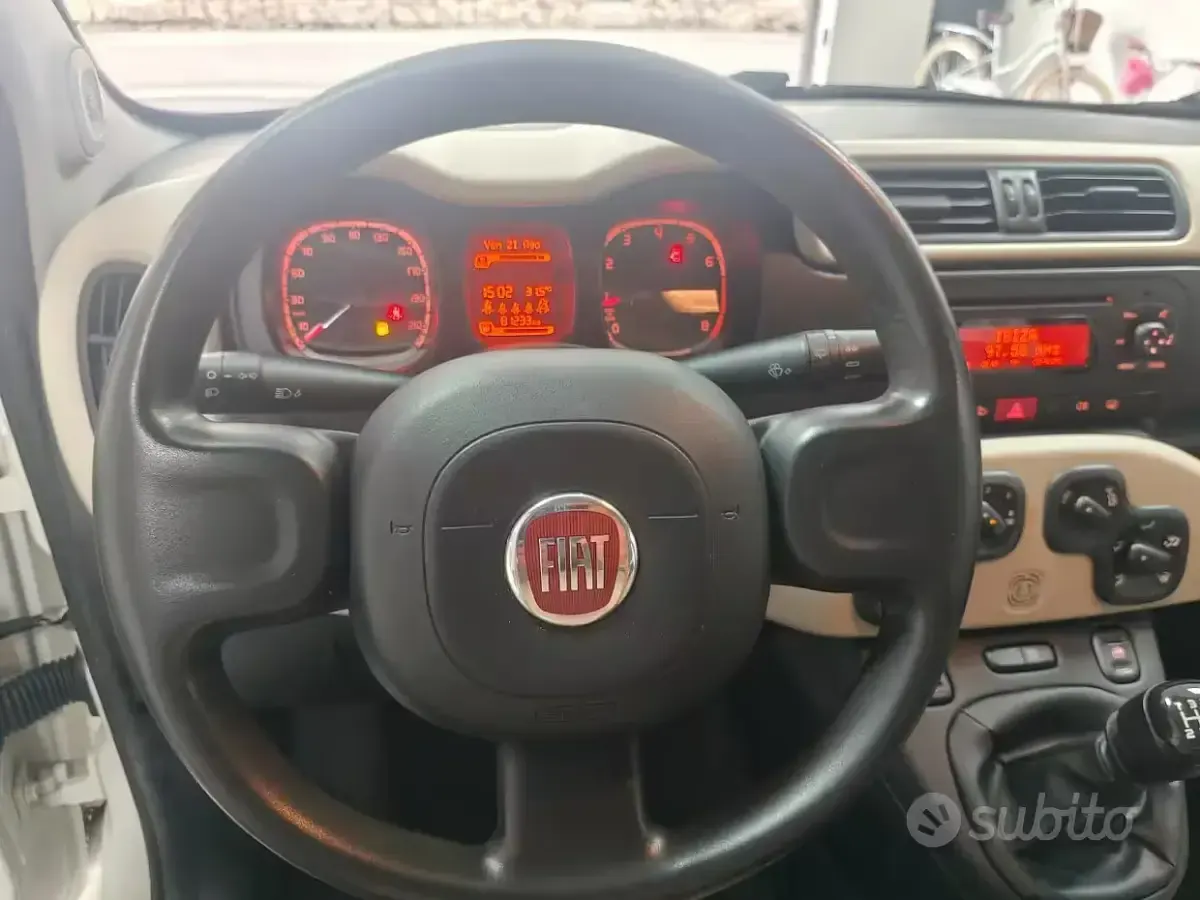 Usata Fiat Panda Easy 69 CV (50 kW) 2016 Bianco Utilitaria