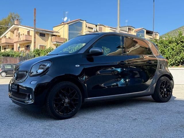Usata Smart ForFour Prime 2017 Nero Utilitaria