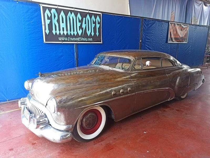Usata Buick Riviera 136 CV (100 kW) 1952 Argento Coupé