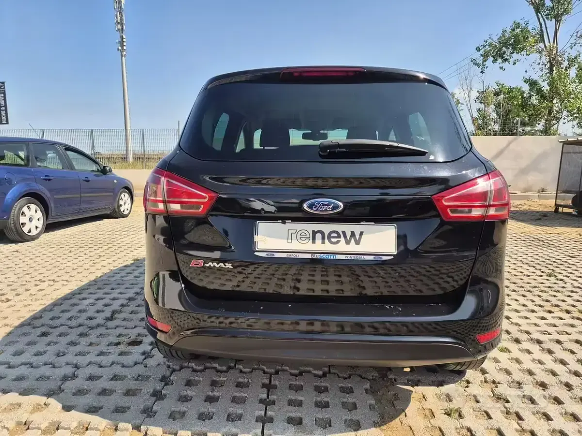 Usata Ford B-MAX Titanium 90 CV (66 kW) 2014 Nero Monovolume